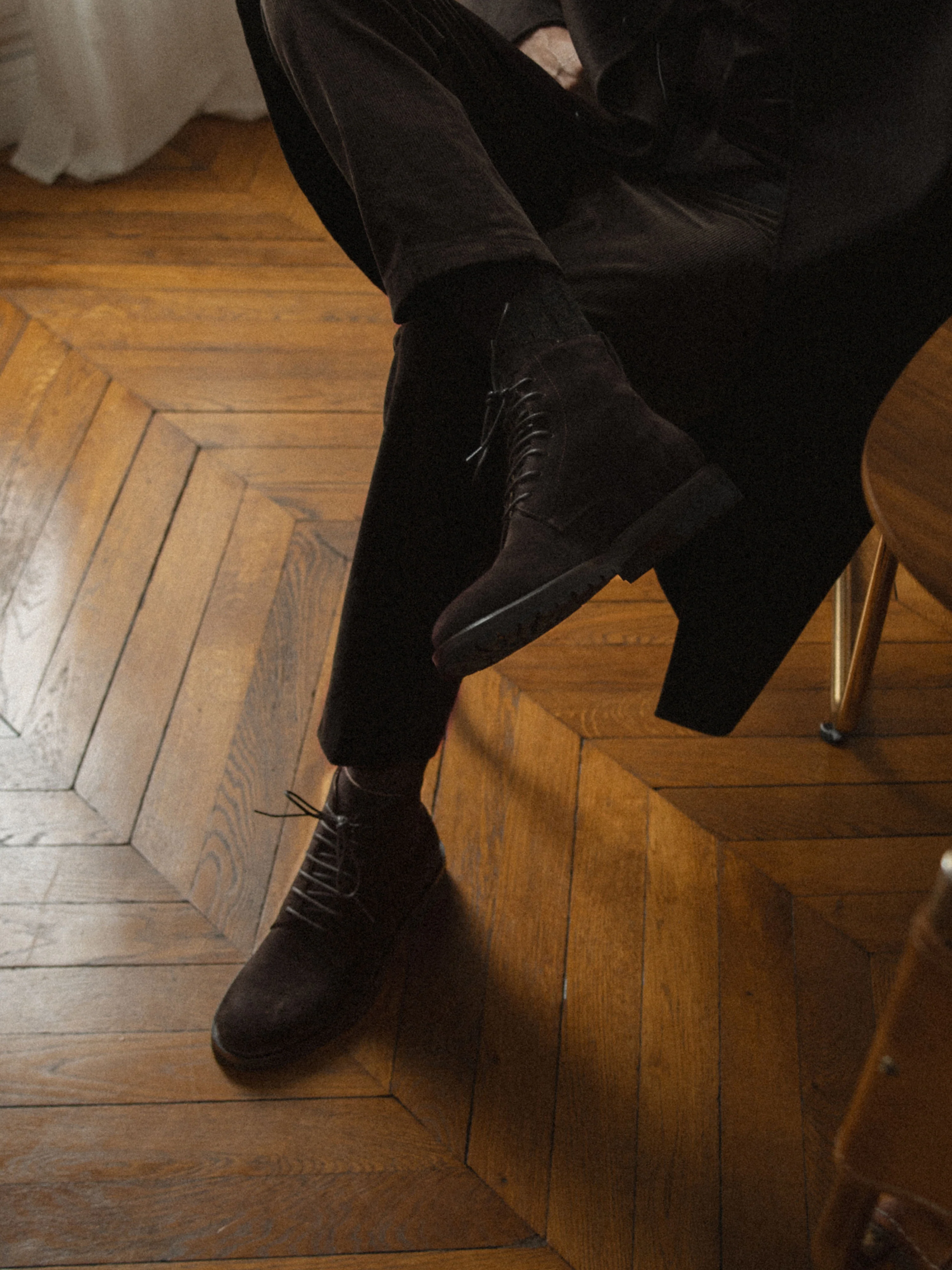 Bergamo Suede Boot in Root - Image 9