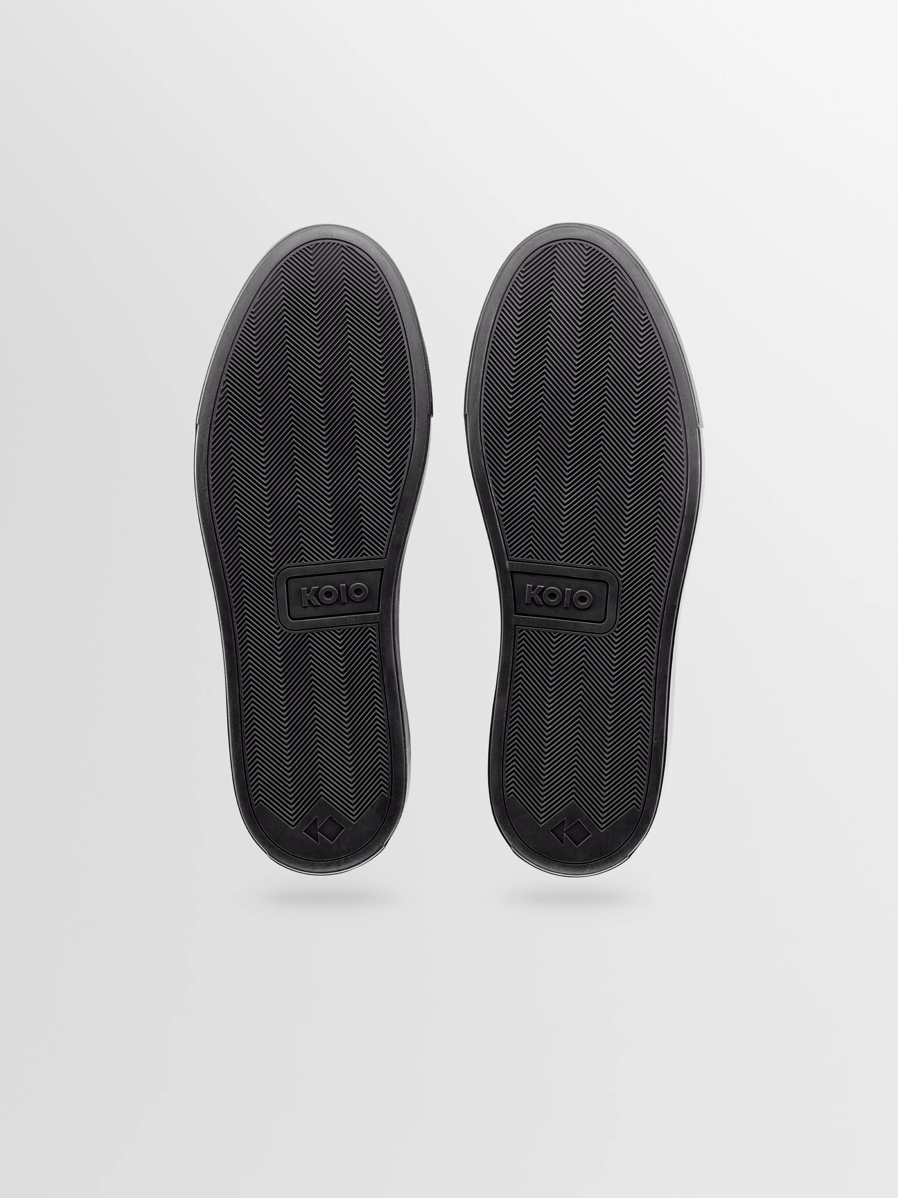 Capri Nubuck Sneaker in Charcoal - Image 6