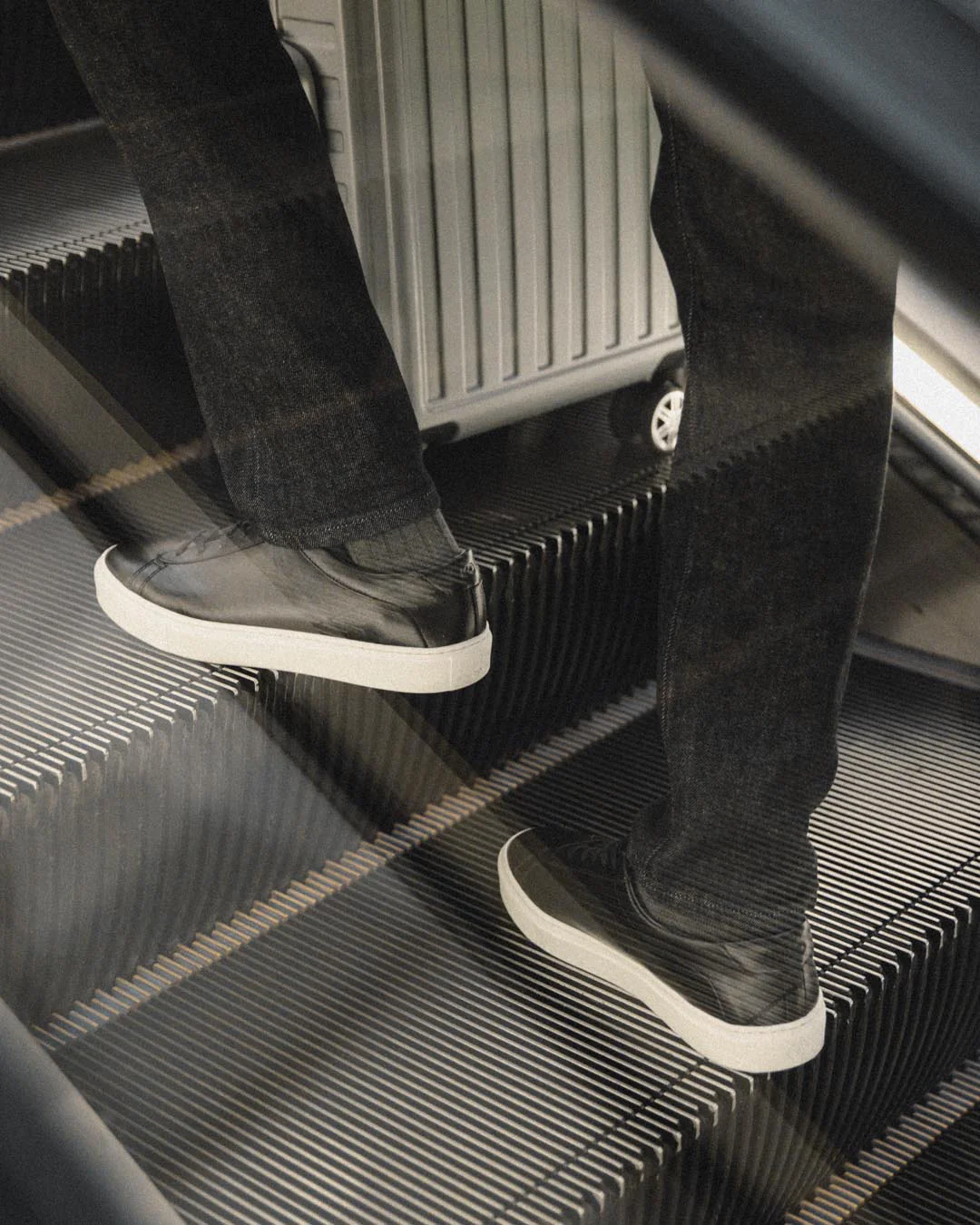 Capri Leather Sneaker in Onyx - Image 8