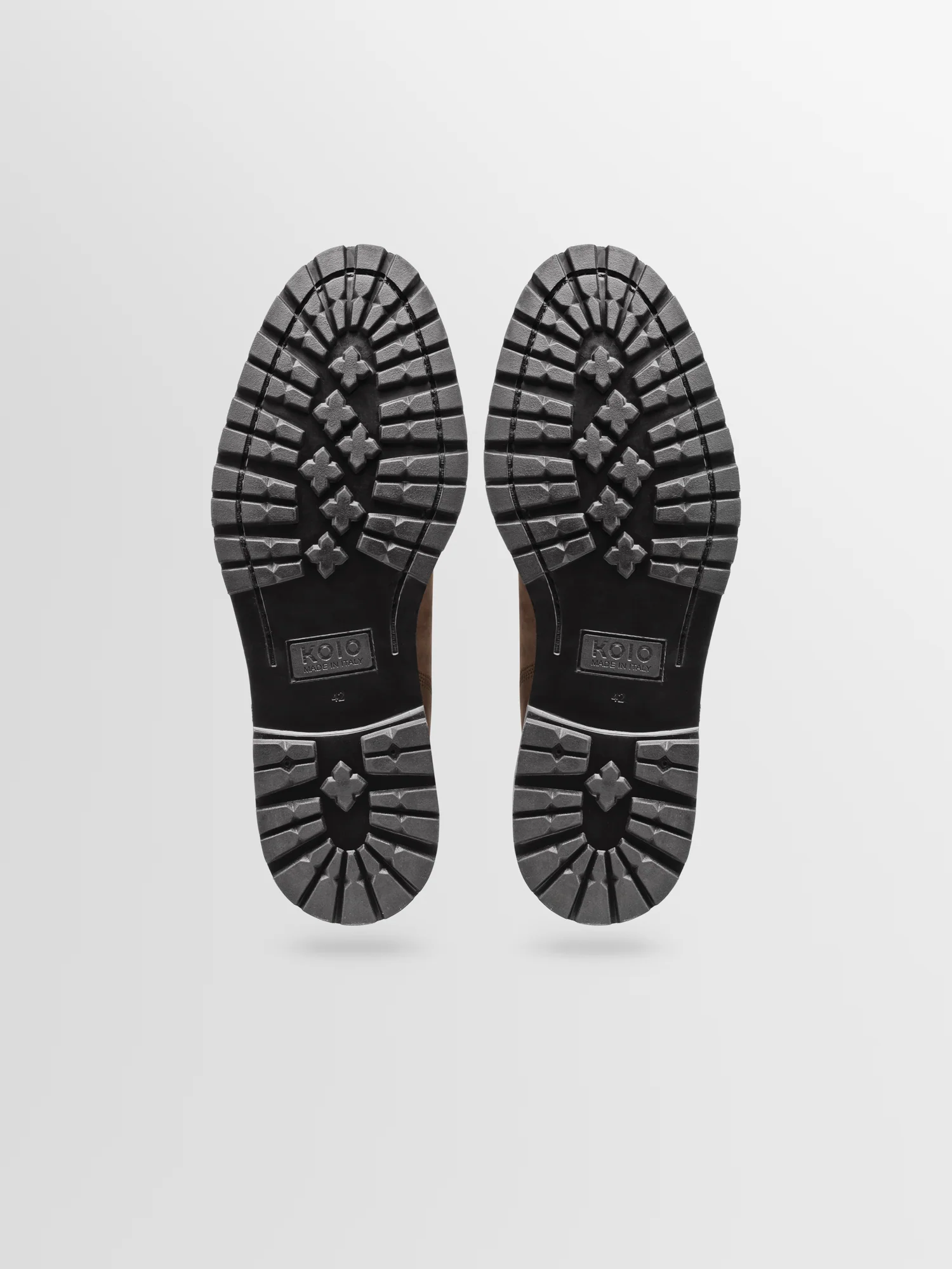 Fermo Nubuck Boot in Chocolate - Image 6