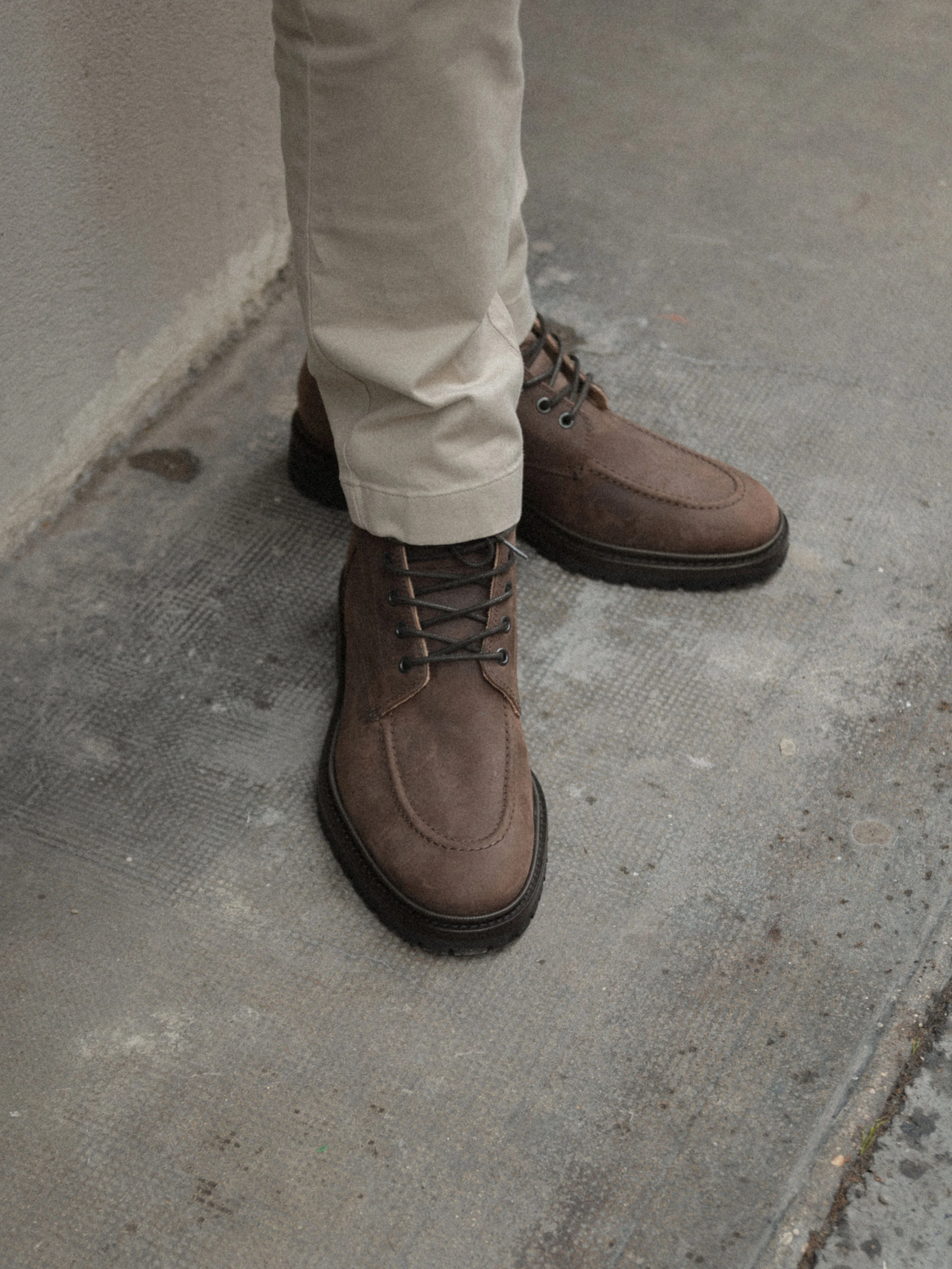 Milo Leather Boot in Chocoloate - Image 9