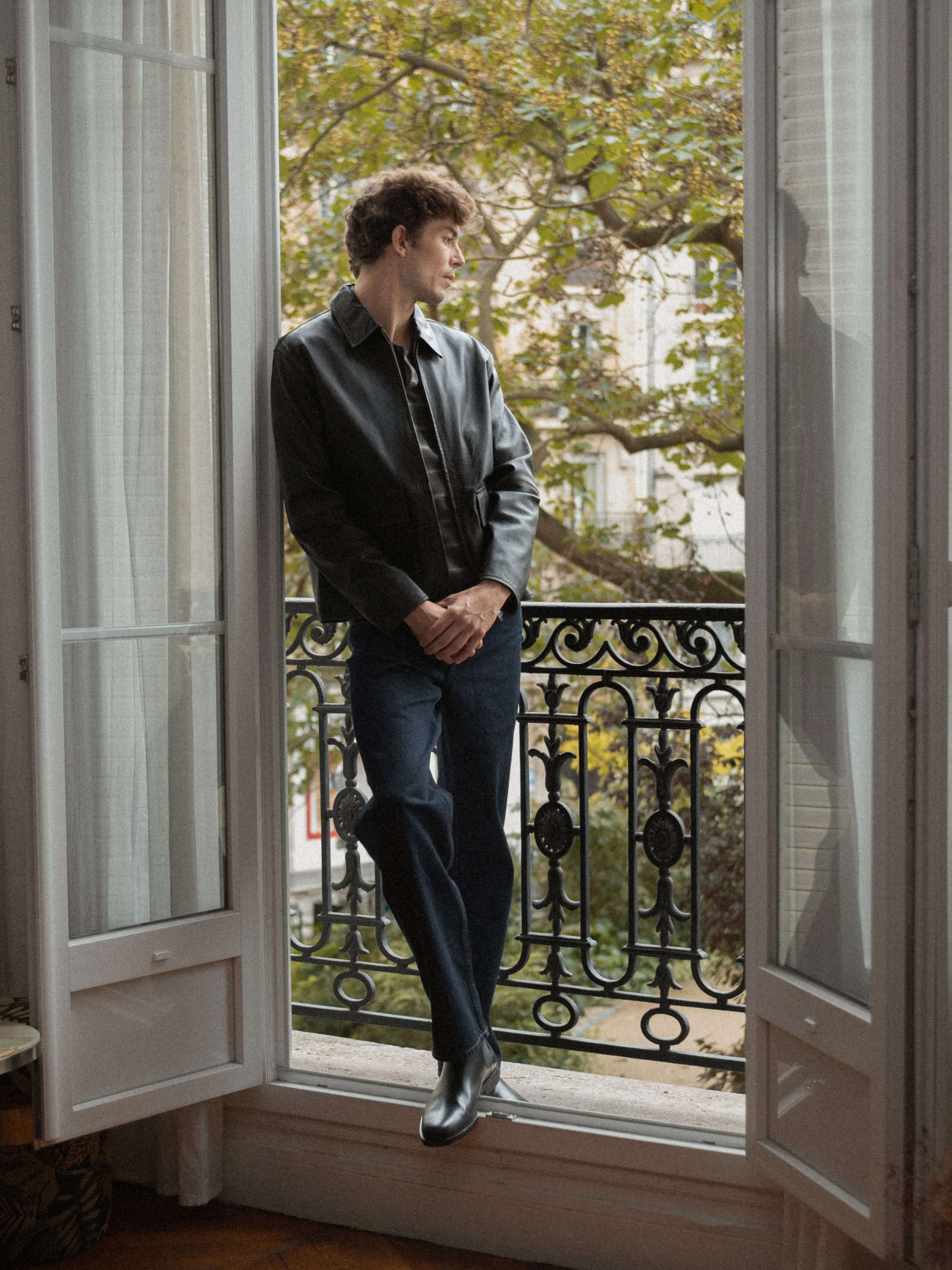 Trento Leather Boot in Black - Image 9