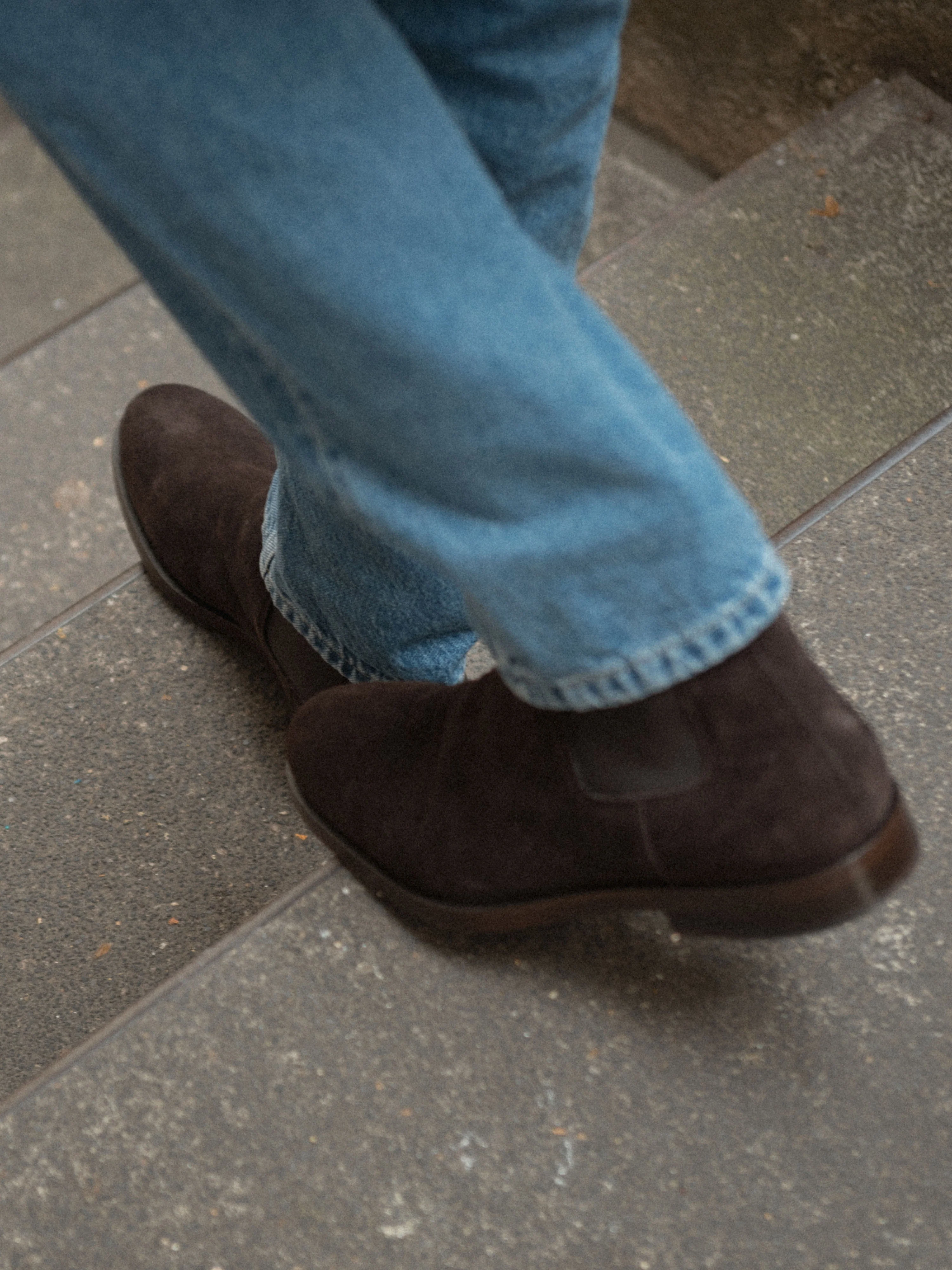 Trento Suede Boot in Root - Image 9